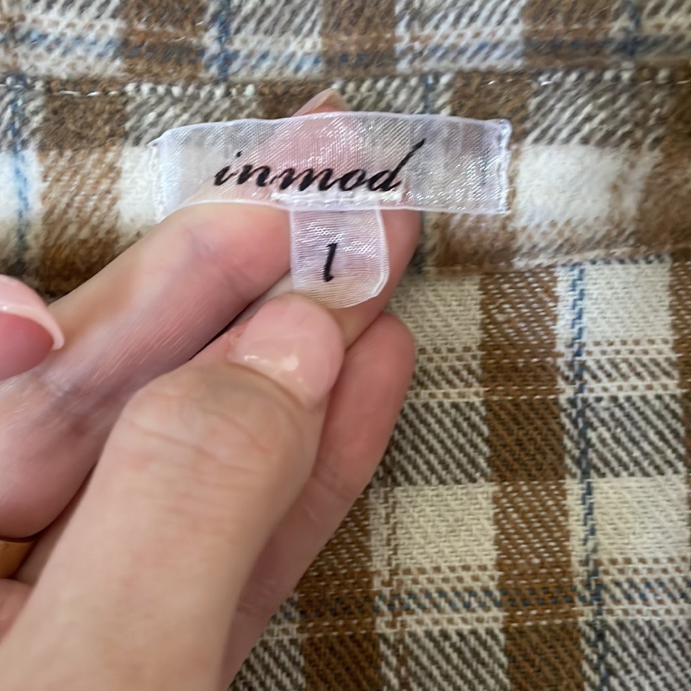 Flannel - Picture 3 of 3